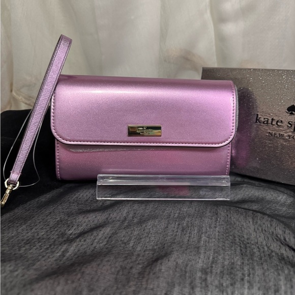 Kate Spade Pink Wallet with Elegant Gold Hardware NIB 💕 - Picture 1 of 11